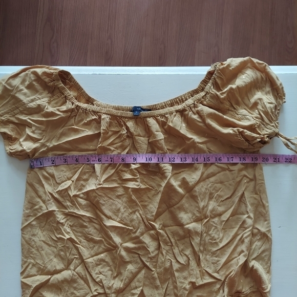 Harve Benard mustard yellow blouse w metallic gold pattern tie sleeves Sz medium - Picture 6 of 8